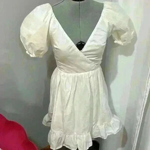 Alamour the label white bubble sleeve mini dress